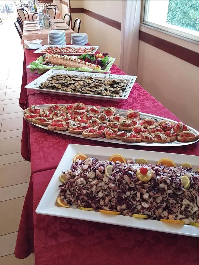 Hotel Odeon Cervia Luaran gambar
