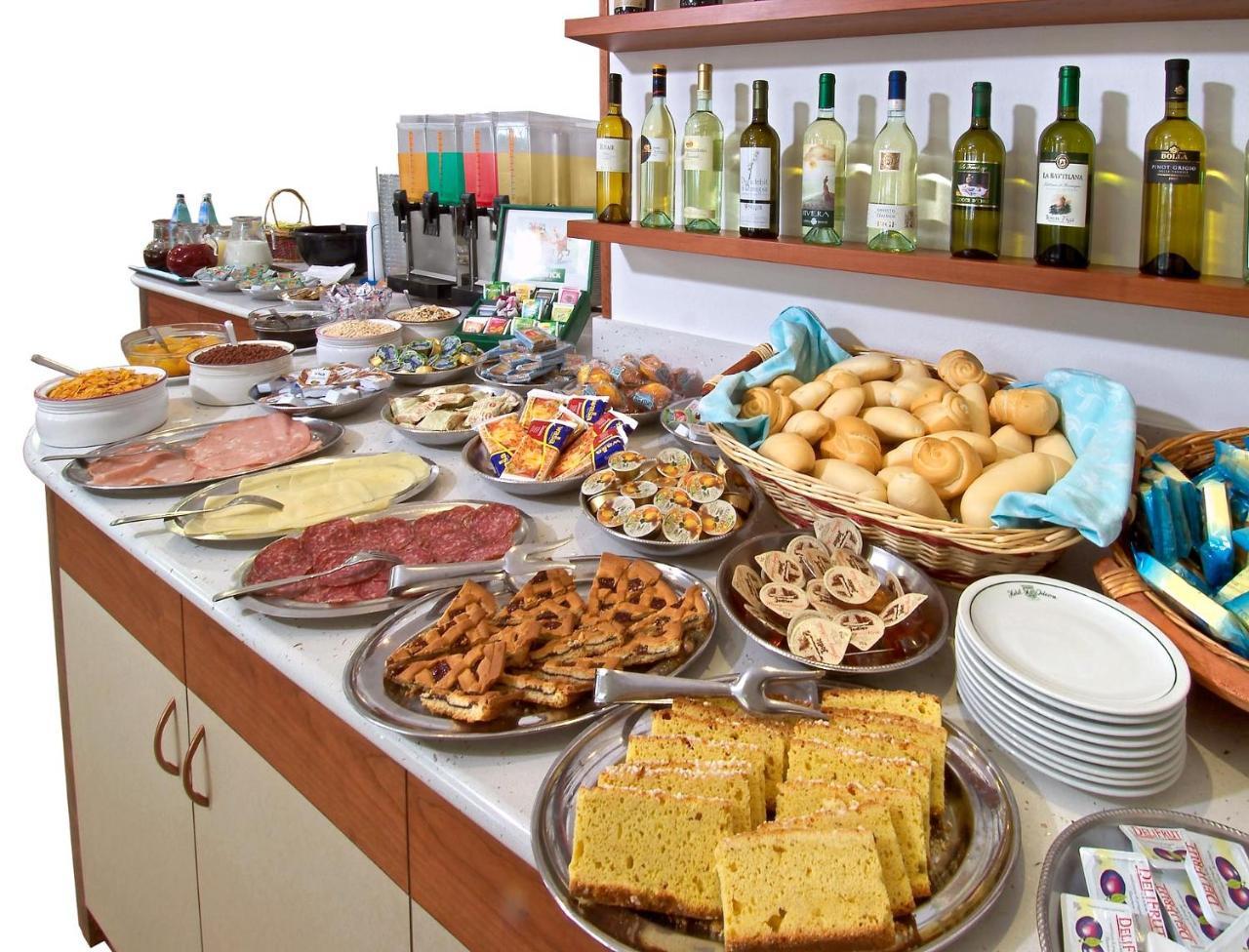 Hotel Odeon Cervia Luaran gambar
